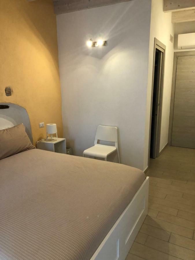 Al Corso Bed & Breakfast Каляри Екстериор снимка