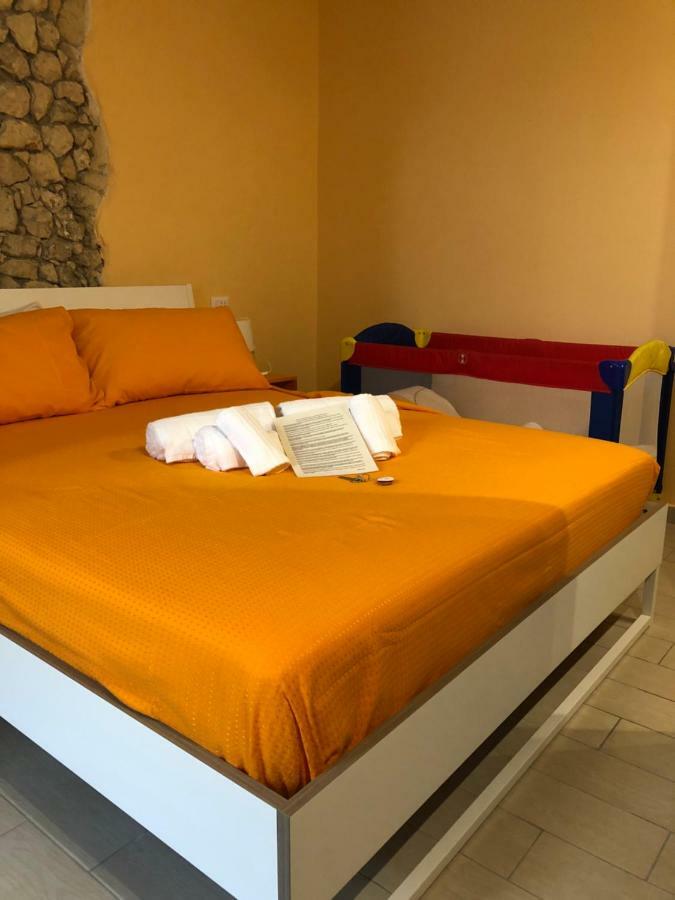 Al Corso Bed & Breakfast Каляри Екстериор снимка
